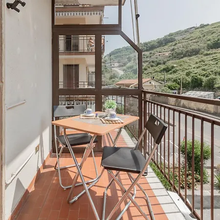 H11 Catty's House Mare - Parcheggio شقة سانتو ستيفانو أل ماري